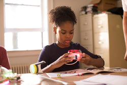 A girl uses Sphero littleBits to create a gift idea for her mom.