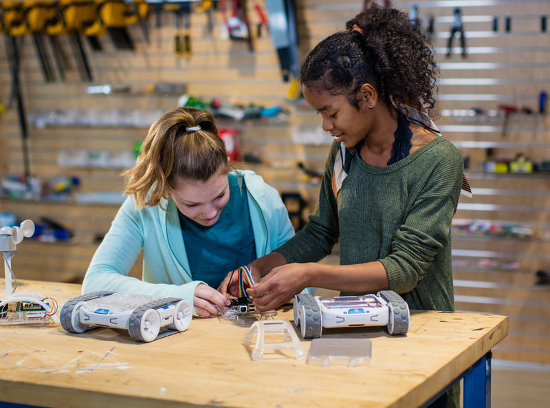 Tactile Learning: Tips for the Tactile Learning Style | Sphero