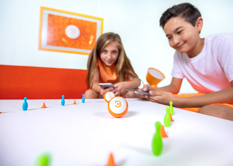 Sphero Mini (White) App-Enabled Programmable Robot Ball - STEM Educational  Toy for Kids Ages 8 & Up - Drive, Game & Code with Sphero Play & Edu App